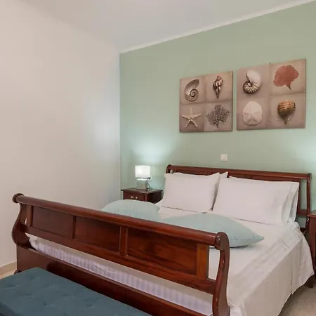 Casa Belvedere Apartments * Kournas